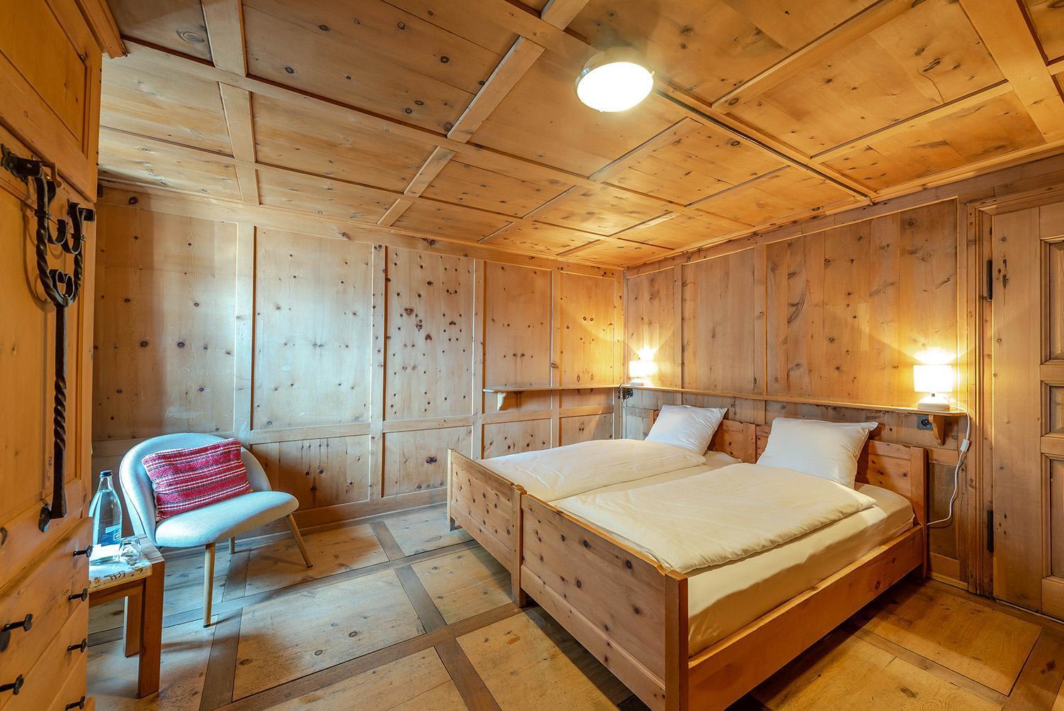 Bed and Breakfast Weisses Kreuz - Crusch Alva Самедан Экстерьер фото