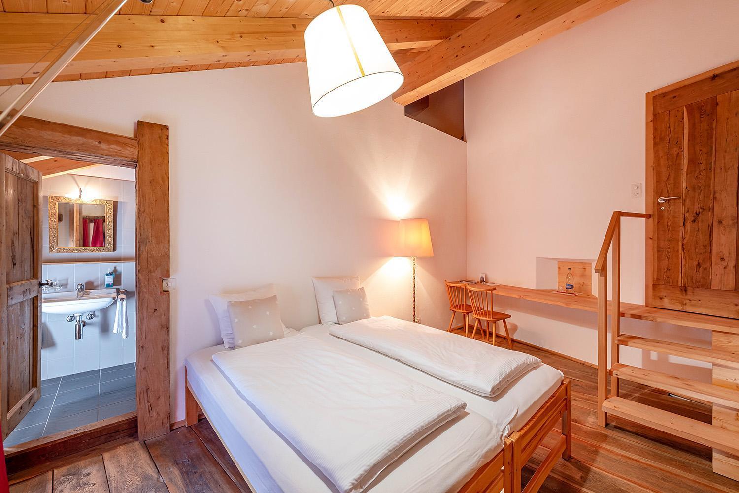 Bed and Breakfast Weisses Kreuz - Crusch Alva Самедан Экстерьер фото